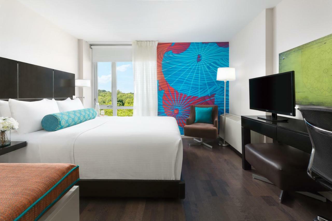 Hotel Indigo Boston - Newton Riverside Buitenkant foto